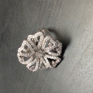 EUC 925 Sterling Silver Large Glitzy Flower Cocktail Ring